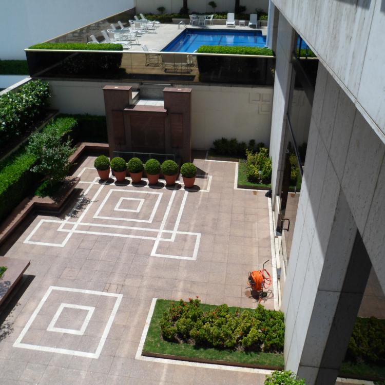 Ed. La Maison – Rejuntamento técnico da piscina (Higienópolis)