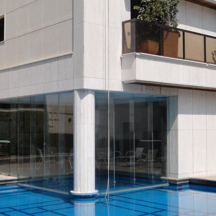 Ed. La Maison – Tratamento das Fachadas em Mármore Travertino Romano Bruto (Rua Ceara)